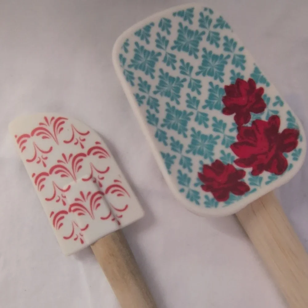 Pioneer Woman Floral Silicone Spatula Set, Red & Blue, Wooden Handles, 2-Piece